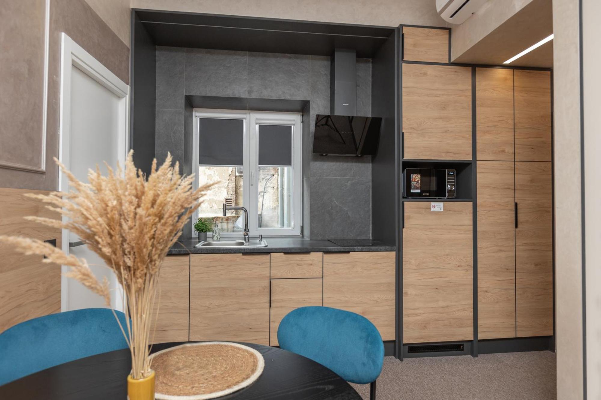 Jam Apartments Лвив Екстериор снимка