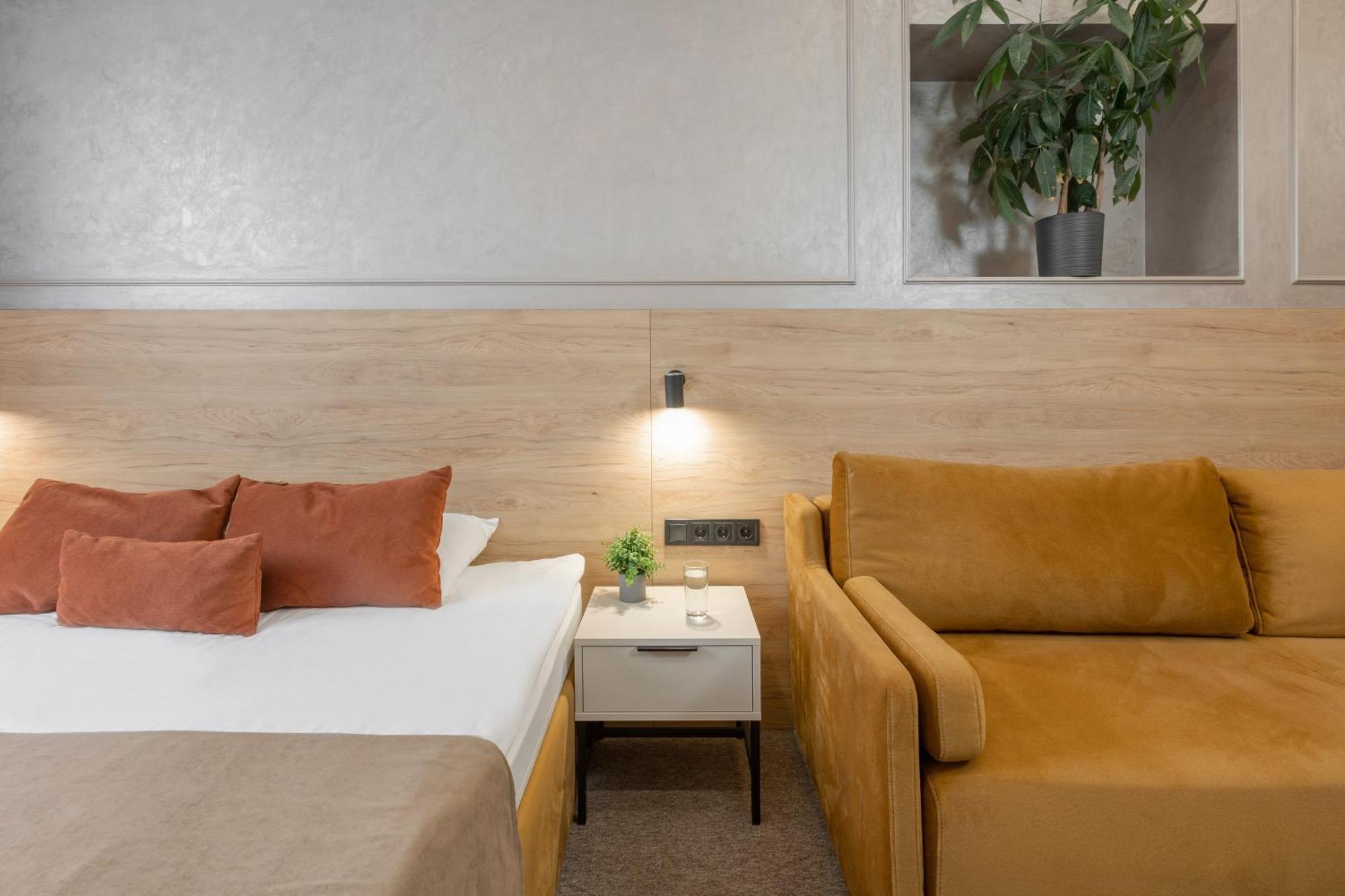 Jam Apartments Лвив Екстериор снимка